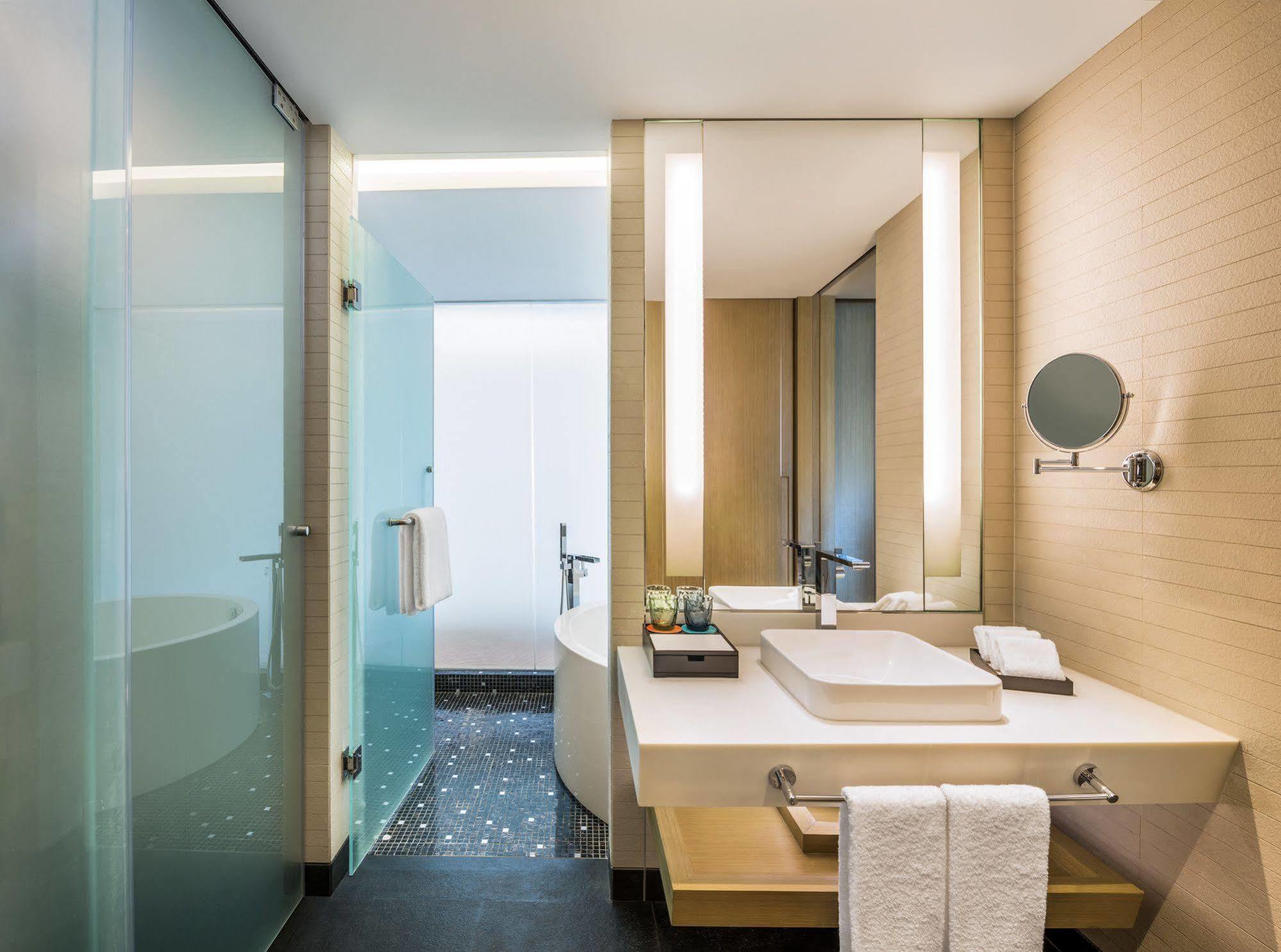 Le Meridien Qingdao West Coast Екстер'єр фото